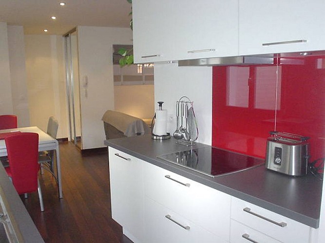 Location_acotztarra_ref464_saintjeandeluz