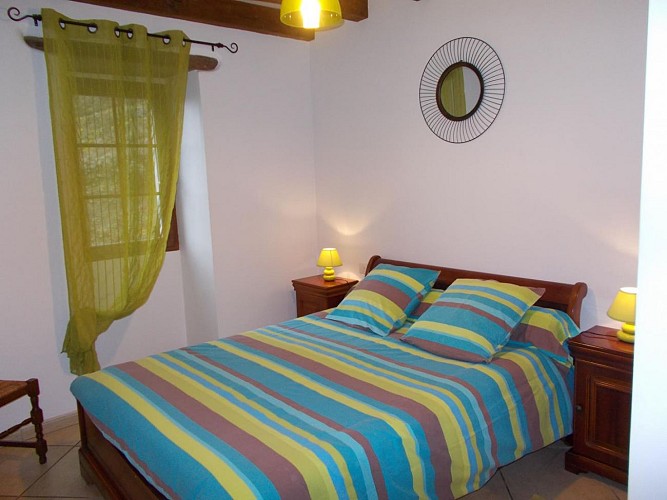 Location Lasaga - Chambre lit double anis - St Etienne de Baigorry