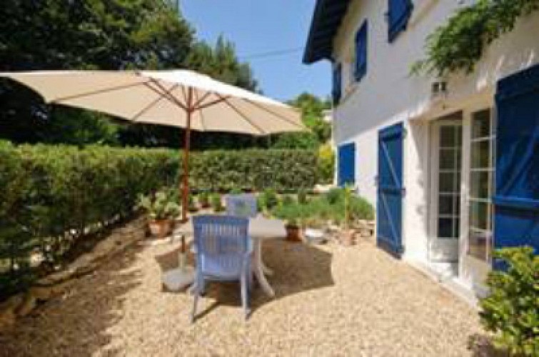 Agence Acotztarra 240-2010-00706