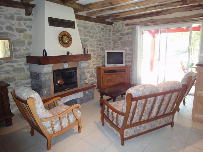 Maison-Negueloua-salon---Gamarthe