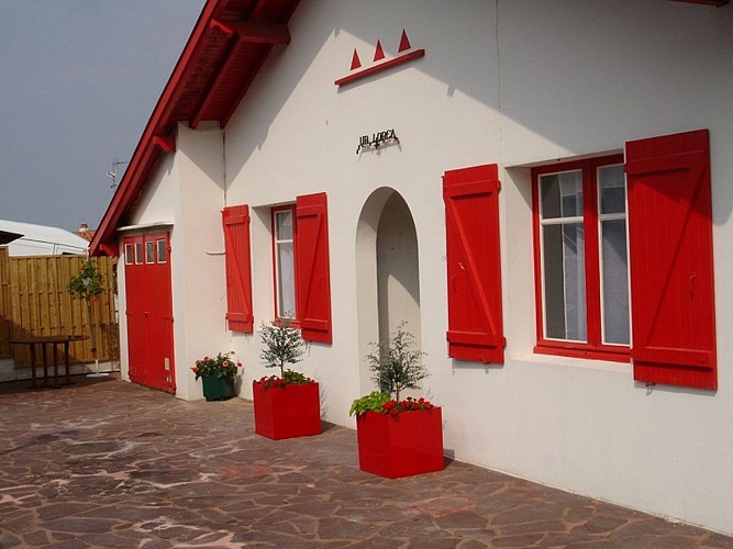 goyalosada_façade_meuble_urrugne