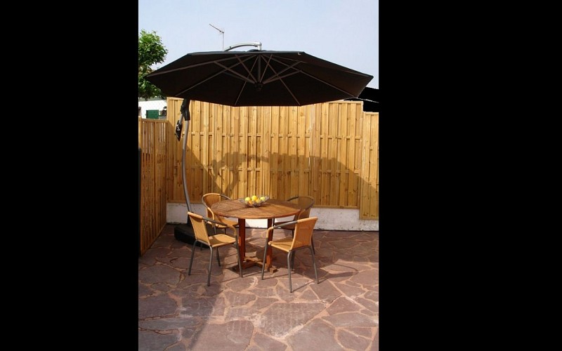goyalosada_terrasse_meuble_urrugne