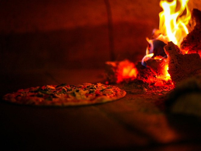Pizza feu de bois Lou Sourey
