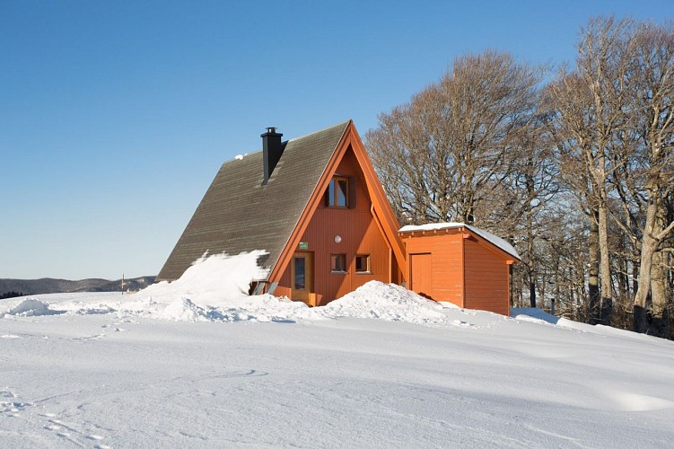 chalet_deltaV3_exterieur_neige