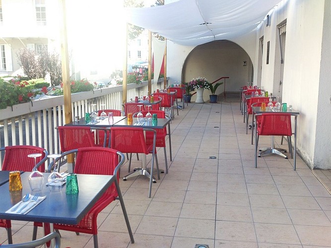 Casteljaloux-Les Cordeliers-terrasse