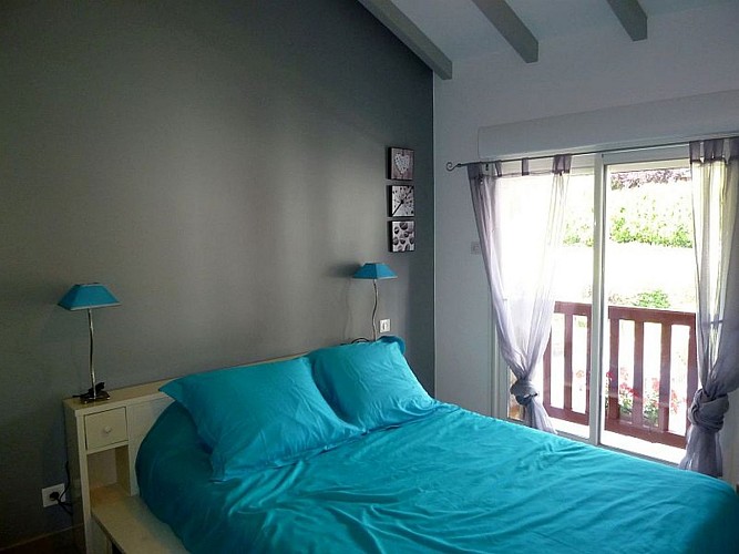 Appartement Munho chambre deux lits - Irouleguy