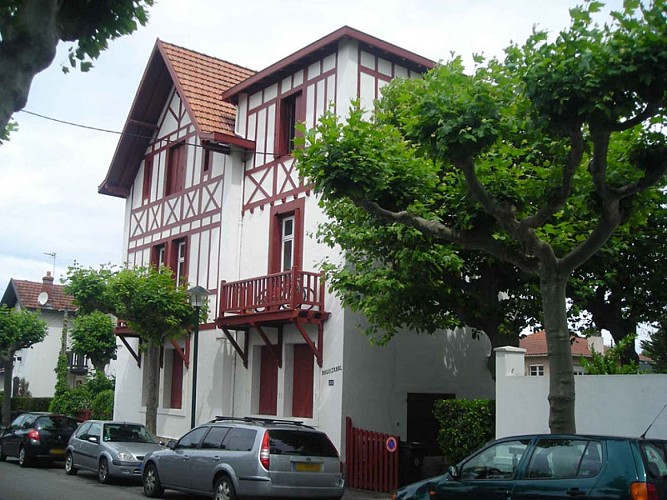 Location_albi2_saintjeandeluz