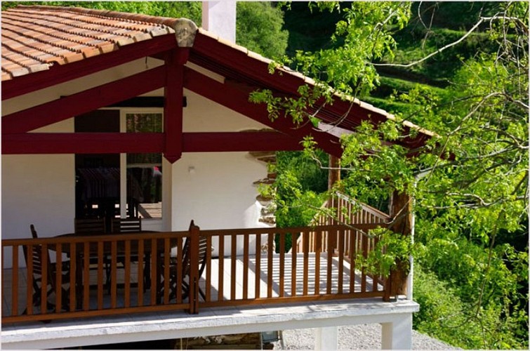 Location Zill - 01 - Vue extérieure - Arnéguy