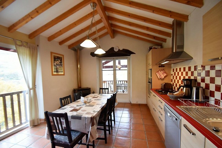 Zill- Arneguy- salle à manger cuisine