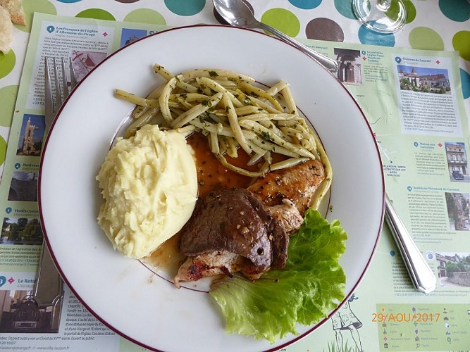 stpardoux-aubergedesbastides-2017101