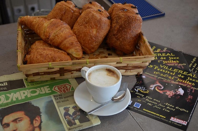 Villereal-restaurant-le-moderne---petit-dejeuner