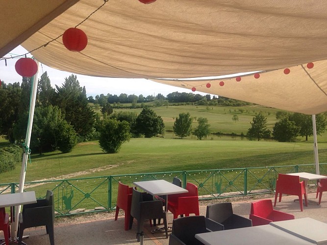 Castelnaud de Gratecambe_La-suite---vue-sur-le-golf