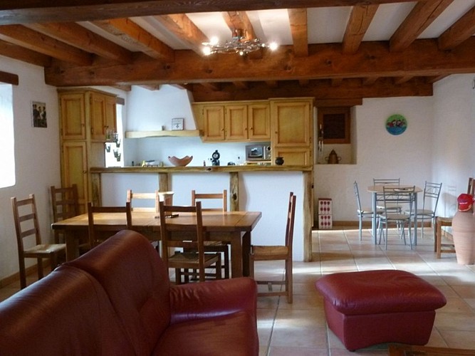 Location Elgorriague - Vue cuisine - St Etienne de Baïgorry