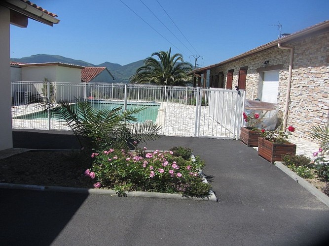 peguilhan_piscineT1_meuble_urrugne