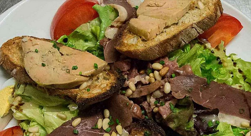 Restaurant La Brasserie Royale - Pau - salade de foie gras