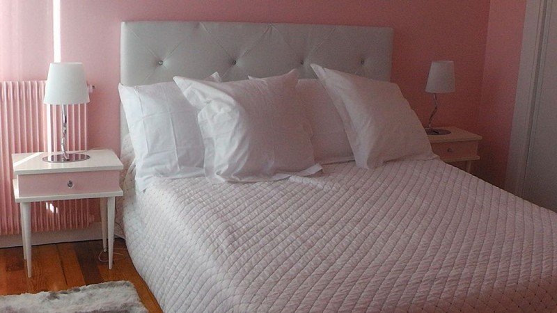 Madame Jacqueline DUCOS