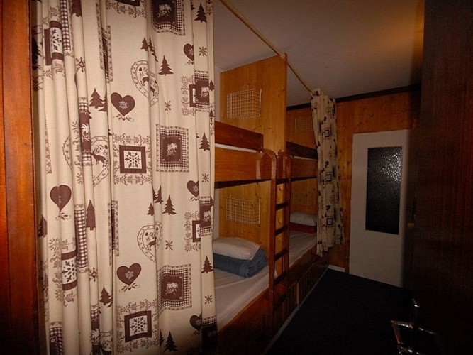 AGENCE BARROSO - SANCTUS 136 COUCHAGE