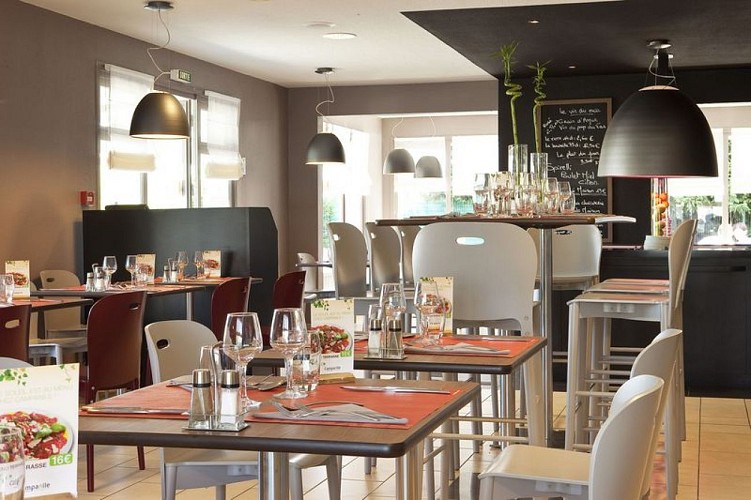 campanile-resto Hendaye