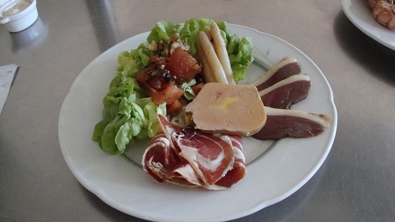 Pikassaria_charcuterie