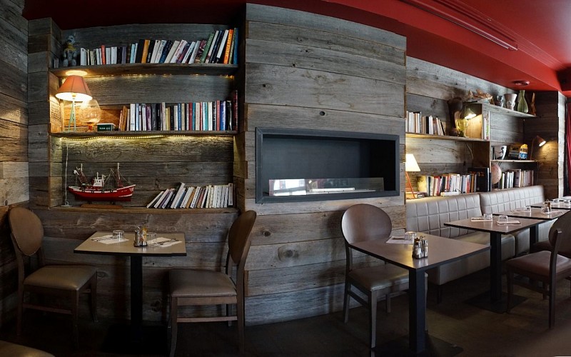 DSC07704-stitch-1440x900