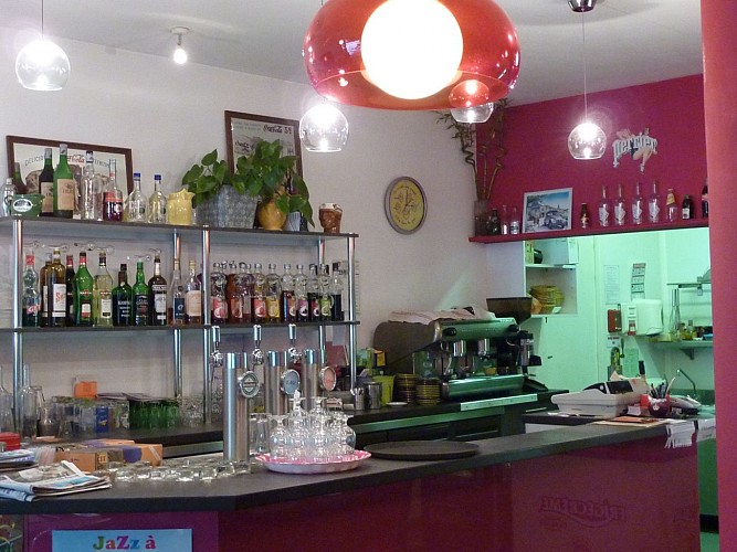 Le bistrot de Nini - Comptoir (Office de Tourisme du Piémont Oloronais)