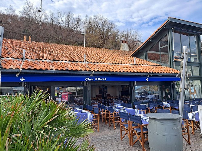 Restaurant chez albert port des pecheurs