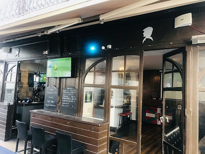 Bar-Basque-Biarritz-terrasse2-2