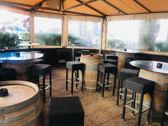 Bar-Basque-Biarritz-terrasse1-2