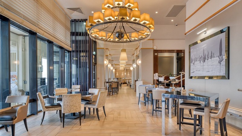 restaurant café de la grande plage