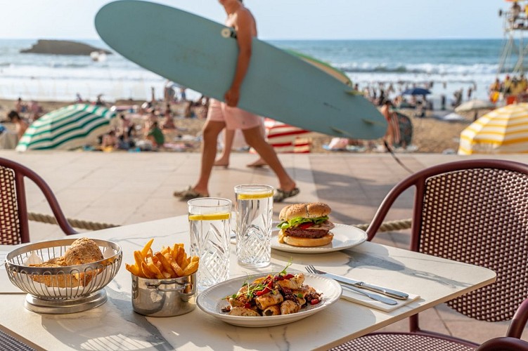 Terrasse cafe de la plage