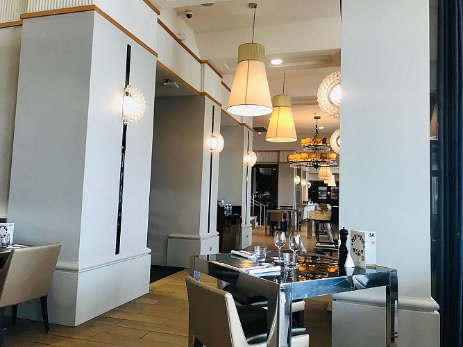 Café de la Grande Plage salle2