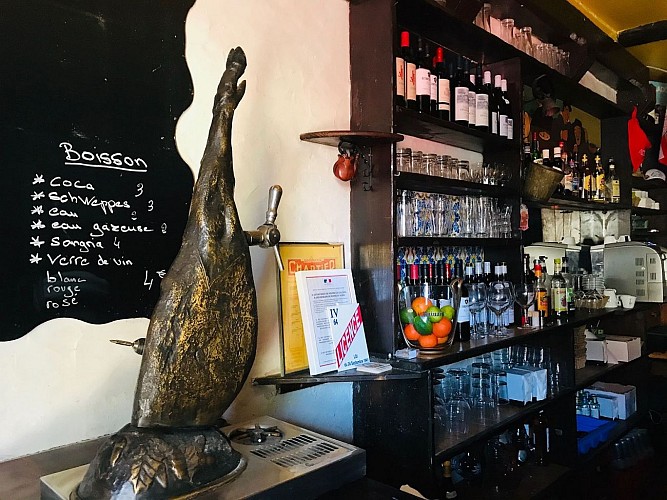 La Cantina Biarritz bar1