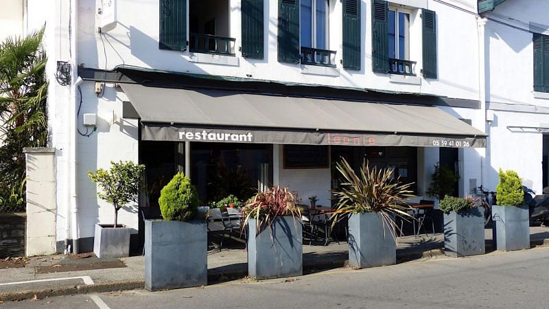 Restaurant-Biarritz-Leonie-Exterieur-2