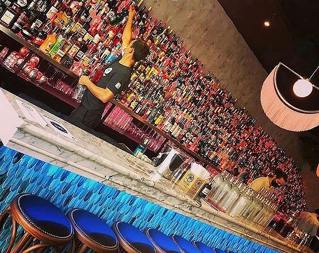 Prima Les Colonnes Biarritz Bar 1