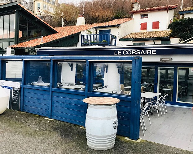 Le-Corsaire-terrasse2
