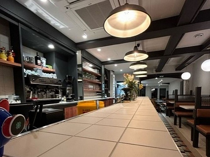 Polo Bistro Biarritz comptoir du bar