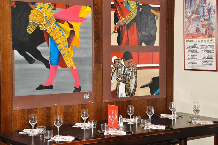 Restaurant Biarritz Hernani table