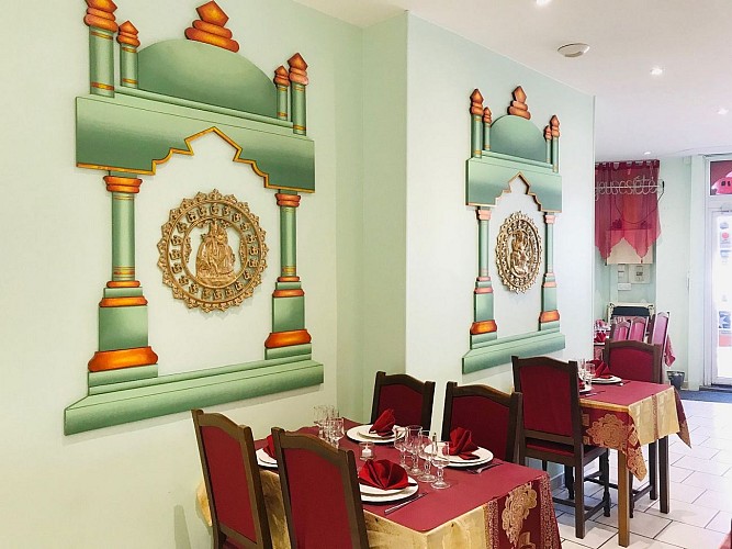 Taj-Mahal-Biarritz-salle2