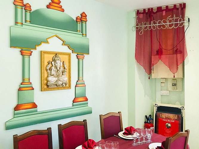 Taj-Mahal-Biarritz-salle3