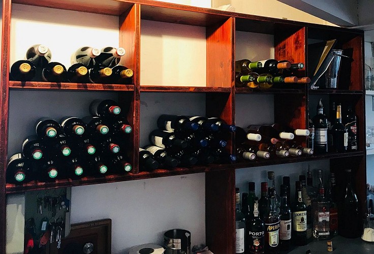 Tantina-de-Burgos-Biarritz-salle4