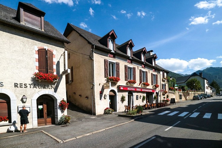 Hôtel-Restaurant Les Voyageurs