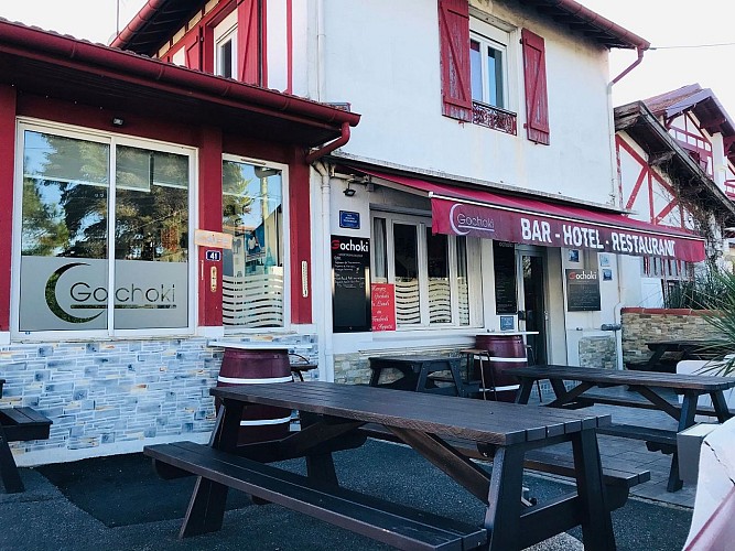 Au-Gochoki-Biarritz-terrasse2