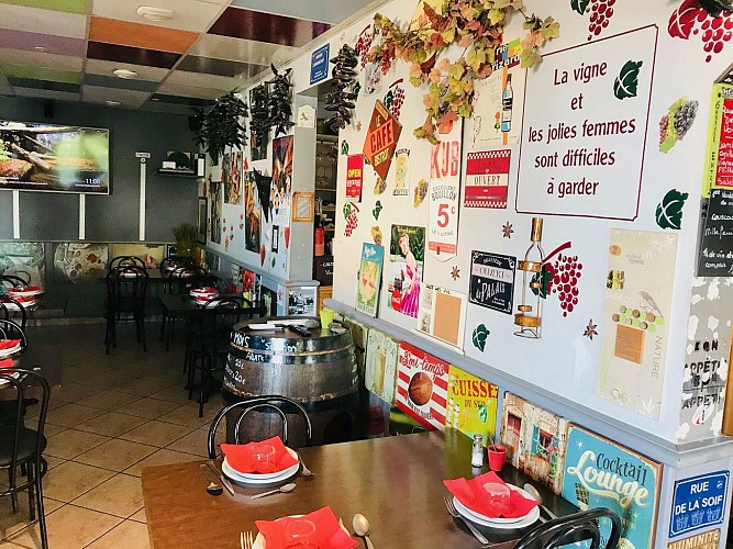 Au-Gochoki-Biarritz-salle4