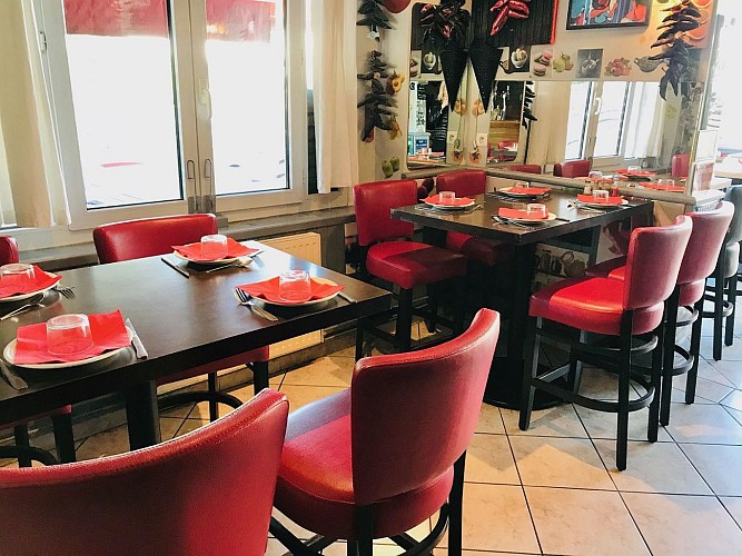 Au-Gochoki-Biarritz-salle5