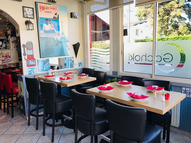 Au-Gochoki-Biarritz-salle6