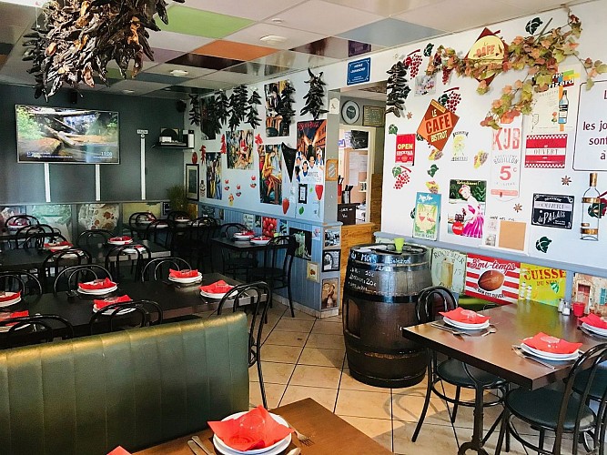 Au-Gochoki-Biarritz-salle7