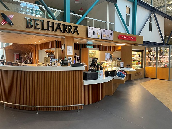 Belharra-Aéroport-Biarritz-Pays-Basque-02