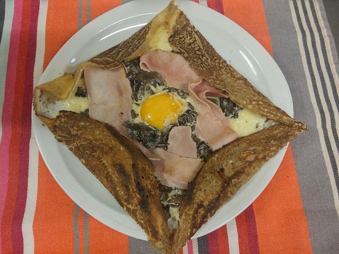 Crêperie du Château Chez Maman - Pau - crêpe salée