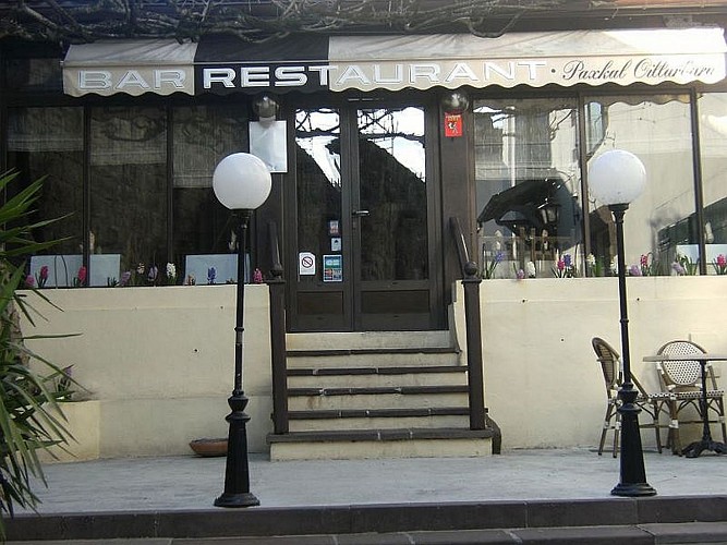 Restaurant Oillarburu - devanture - St Jean Pied de Port