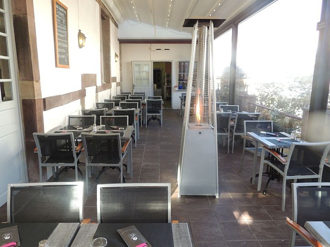 Café de la Paix - terrasse couverte - St Jean Pied de Port